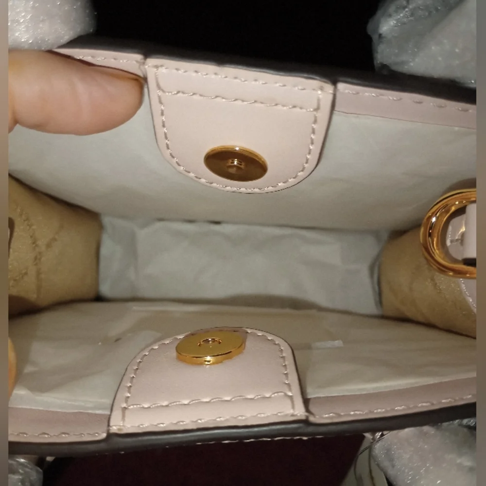 NWT Michael kors Mercer Extra-Small Pebbled Leather Crossbody Bag Powder Blush - Picture 10 of 14